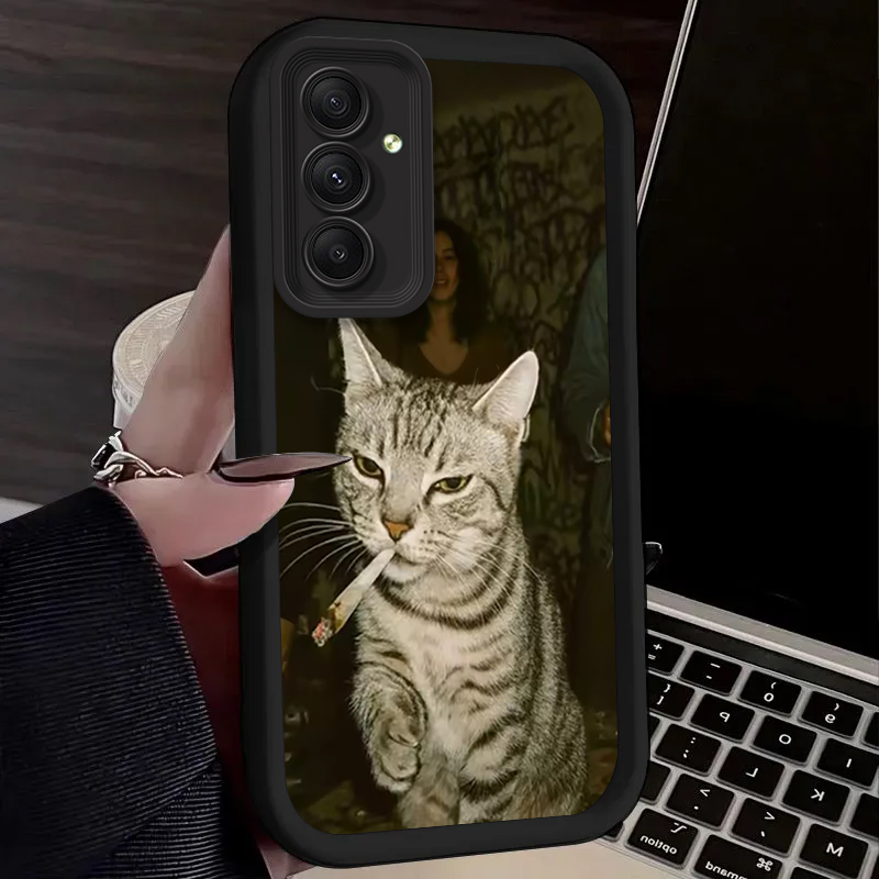 Trendy Cat Smoking Phone Case  - Phone Cases Trendy recension och pris