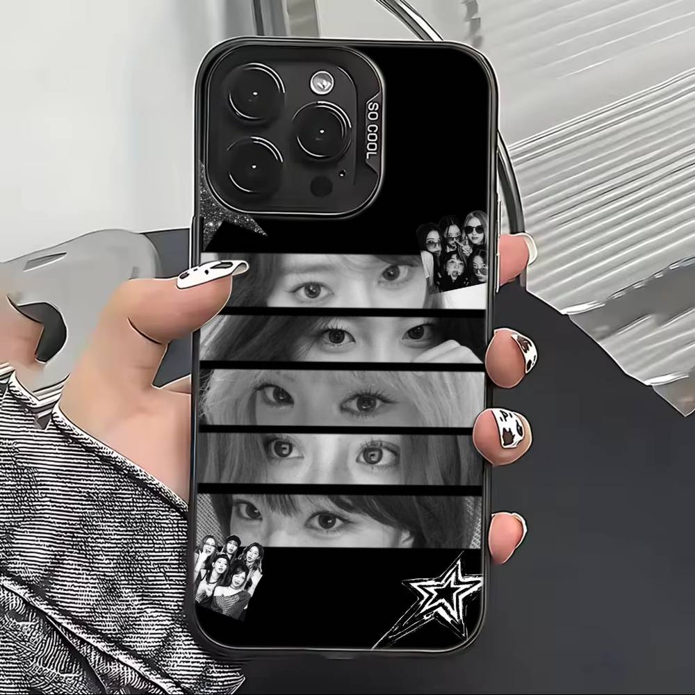 Vogue L-LE S-SSERAFIM Artistic - Phone Cases Vogue recension och pris