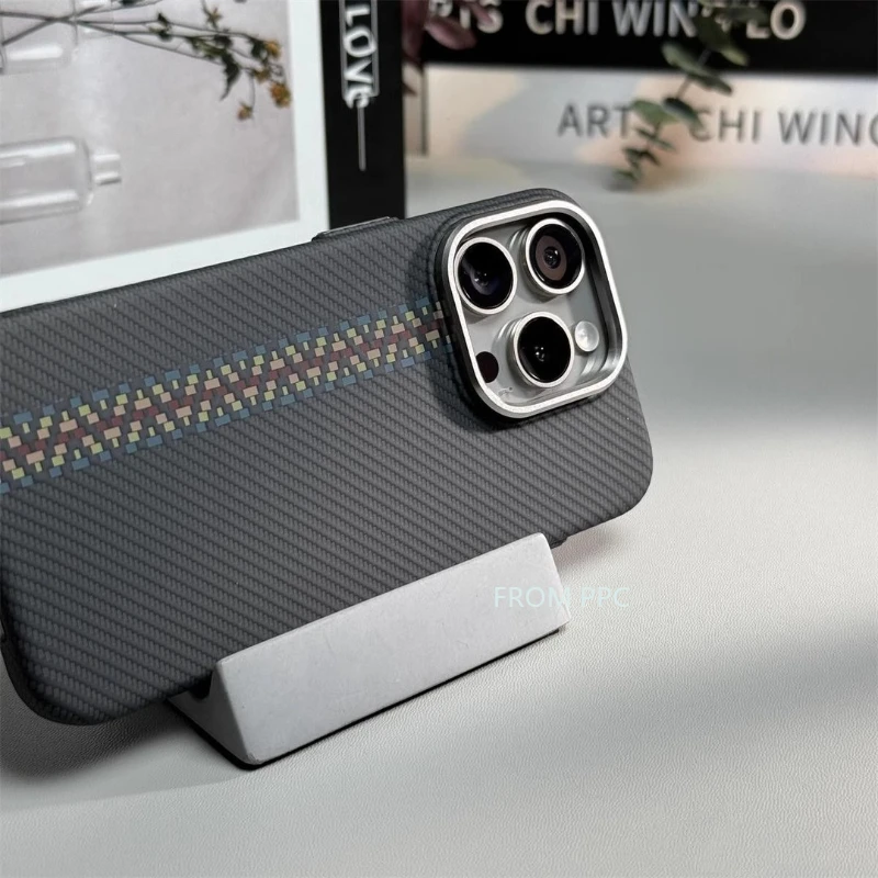 Carbon Fiber Magnetic Phone Ca - Phone Cases Dior recension och pris